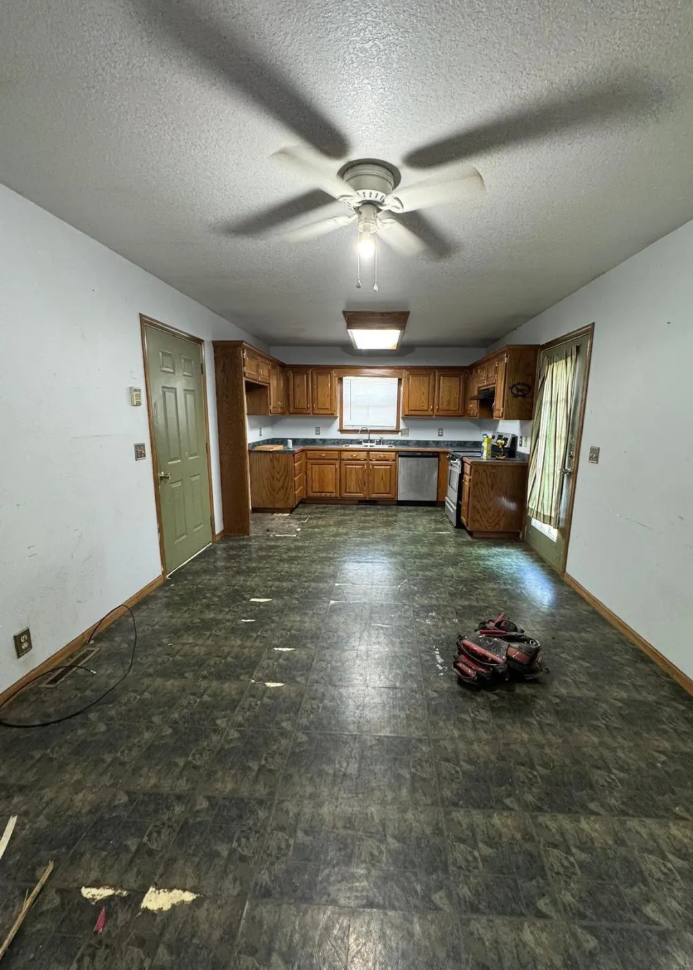 Untitled design - 2025-11-27T000126.258_11zon